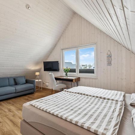 Awesome Home In Ostseeresort Olpenitz With Sauna Exterior photo