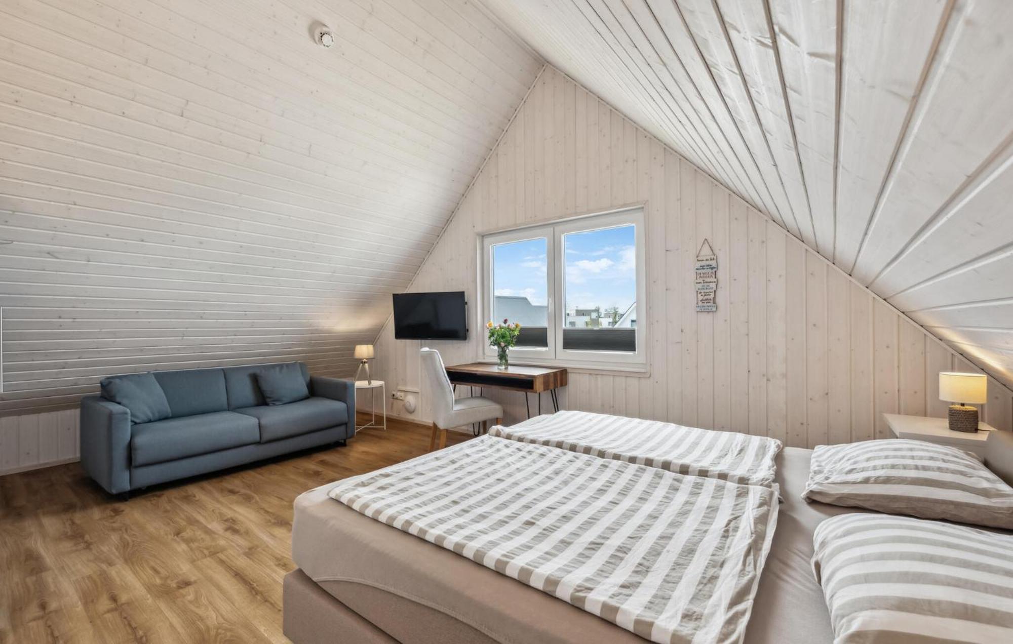 Awesome Home In Ostseeresort Olpenitz With Sauna Exterior photo